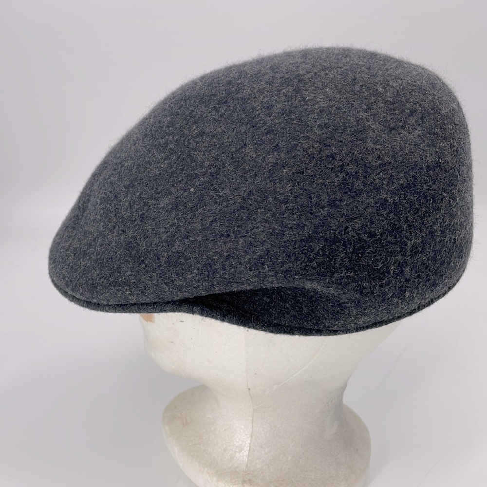 Vintage 1978 100% Wool Charcoal Gray Beret